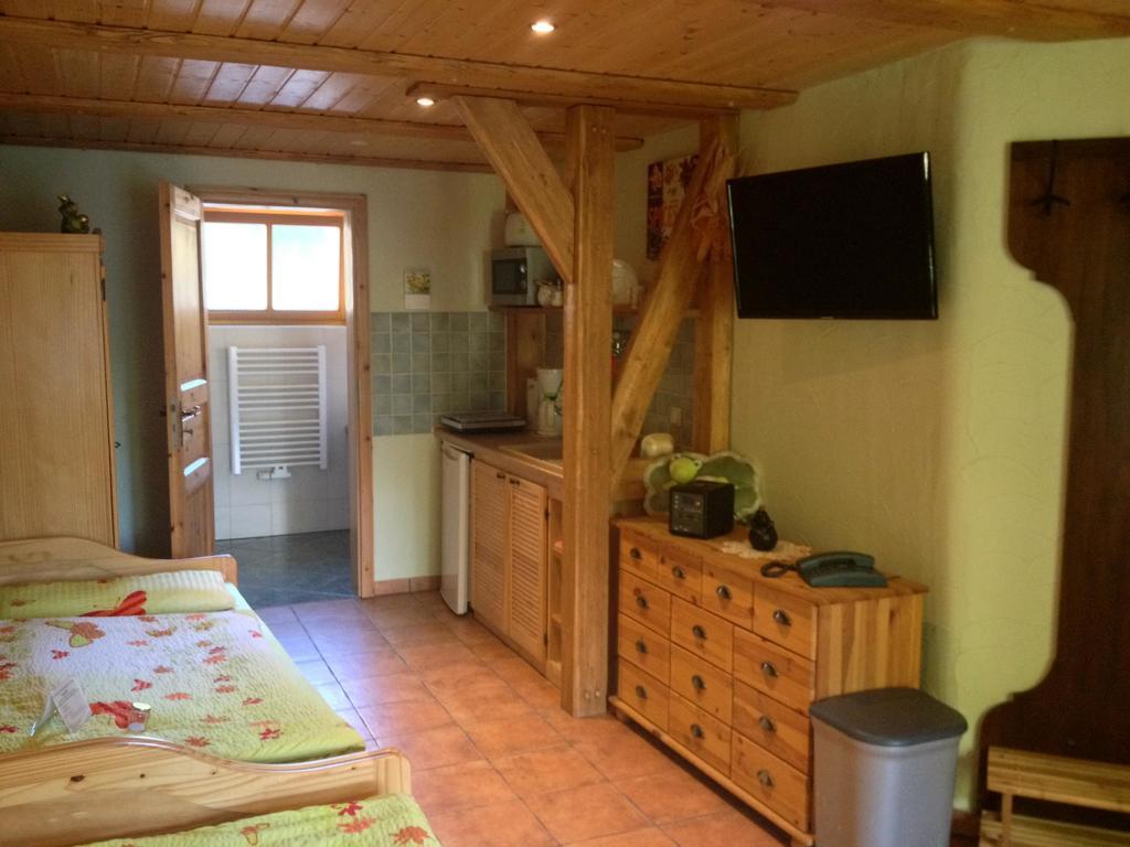 Gaestezimmer Am Maerchenbrunnen Drezda Szoba fotó