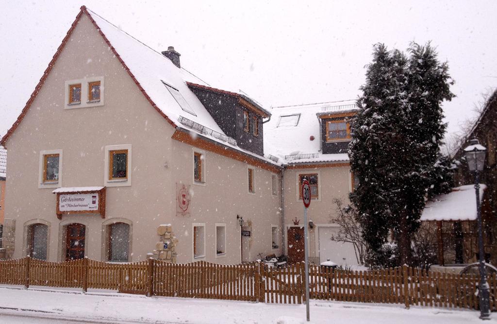 Gaestezimmer Am Maerchenbrunnen Drezda Kültér fotó