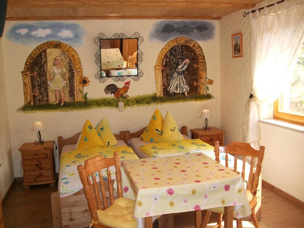 Gaestezimmer Am Maerchenbrunnen Drezda Szoba fotó