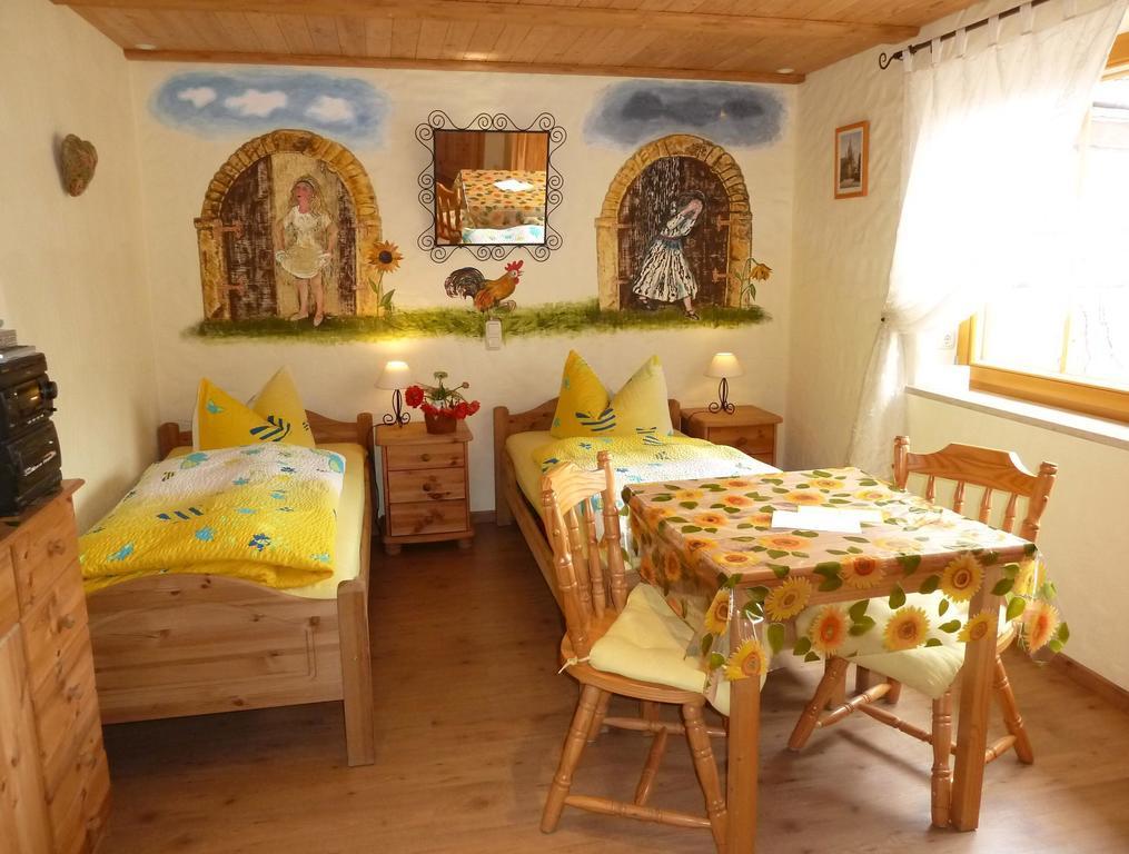 Gaestezimmer Am Maerchenbrunnen Drezda Szoba fotó